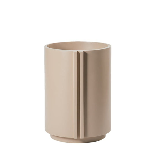 The cylinder small sand